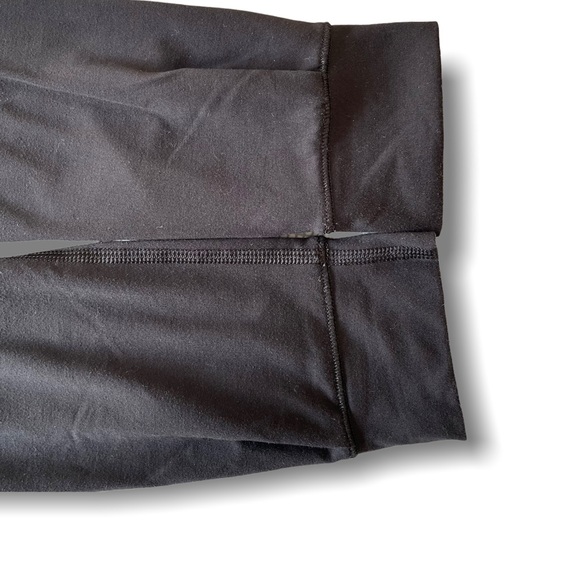 Lululemon Run: Warm Up Crew - Picture 9 of 9